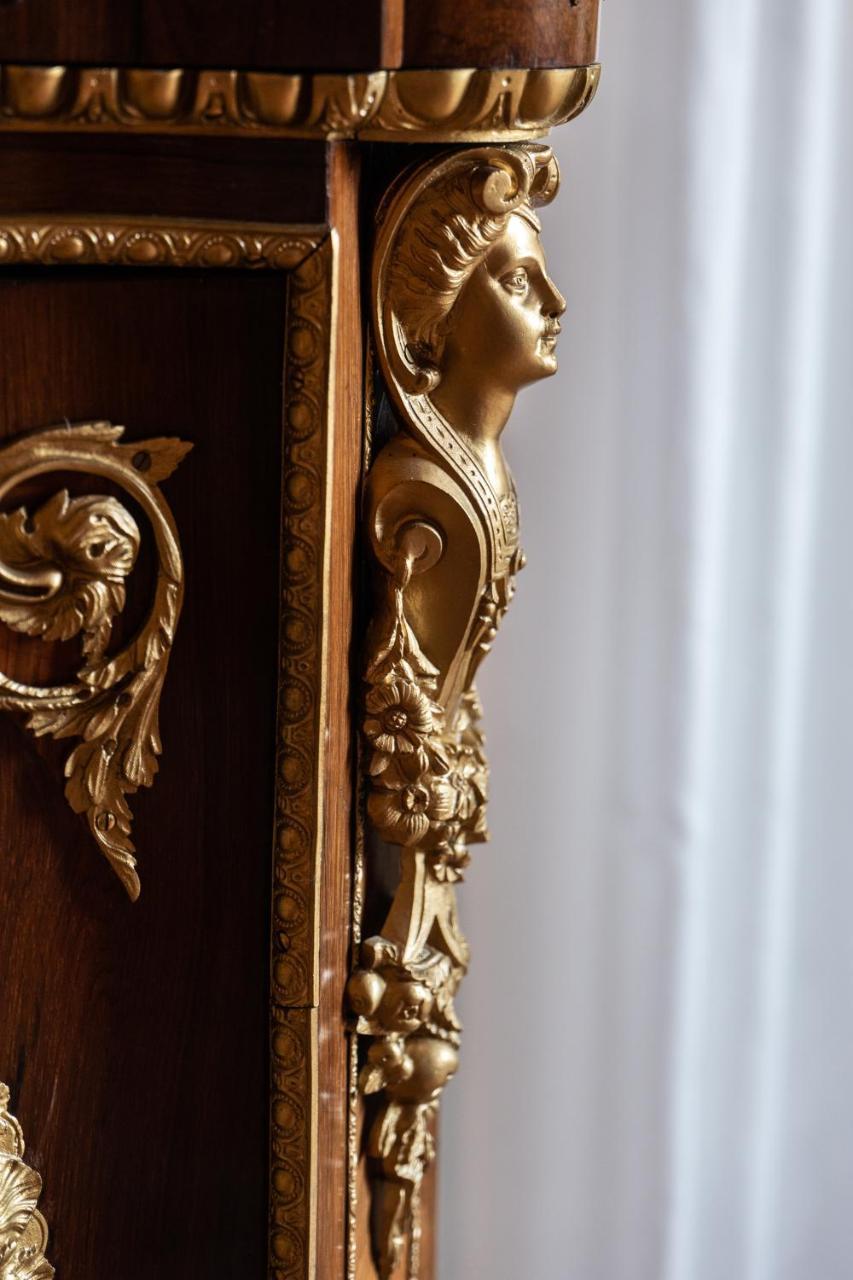Villa Erre - Literary B&B Ланцо-Торинезе Экстерьер фото